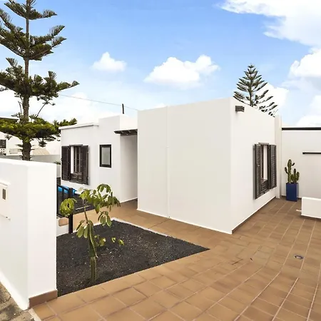 4 - Vipvipvillas Βίλα