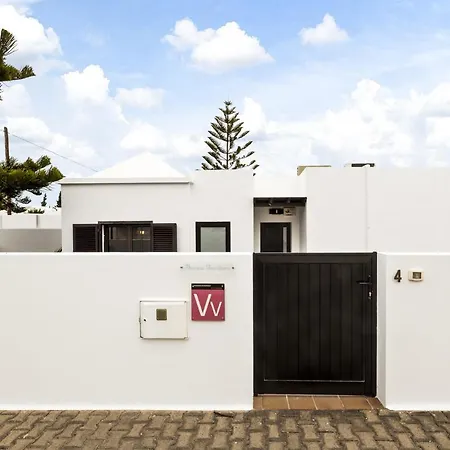 4 - Vipvipvillas Βίλα