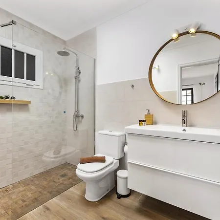 Βίλα 4 - Vipvipvillas *